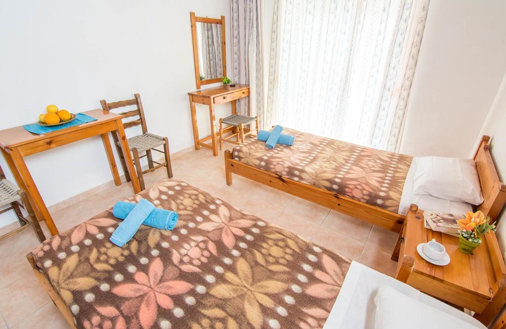 Spiti Kritikos Apartment Benitses  Ngoại thất bức ảnh