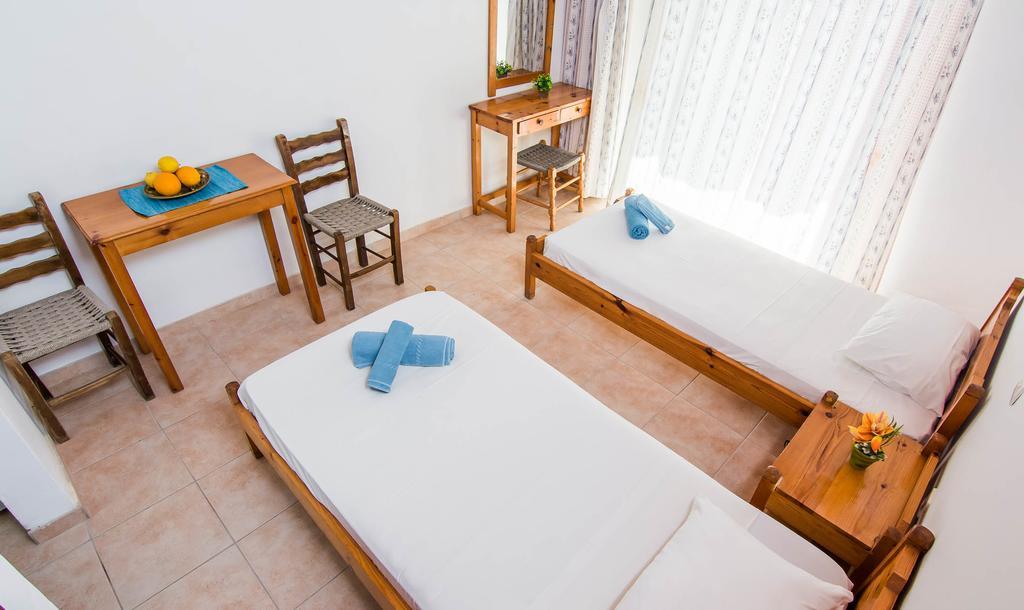 Spiti Kritikos Apartment Benitses  Ngoại thất bức ảnh