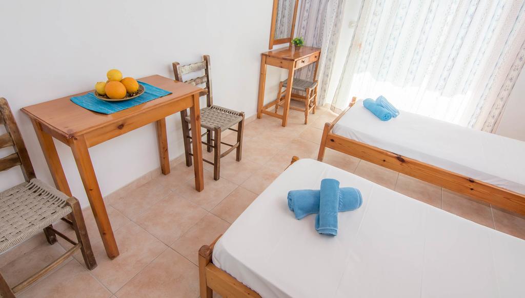 Spiti Kritikos Apartment Benitses  Ngoại thất bức ảnh