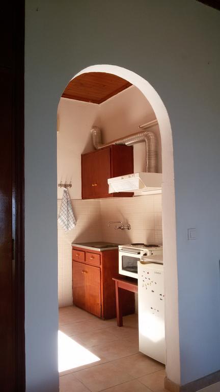 Spiti Kritikos Apartment Benitses  Ngoại thất bức ảnh