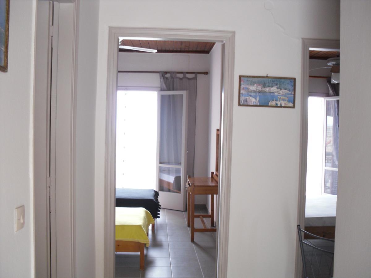 Spiti Kritikos Apartment Benitses  Ngoại thất bức ảnh