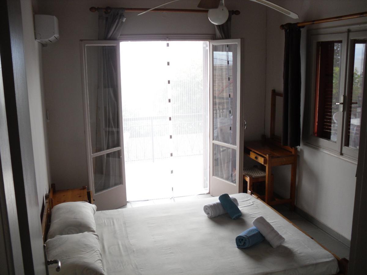 Spiti Kritikos Apartment Benitses  Ngoại thất bức ảnh